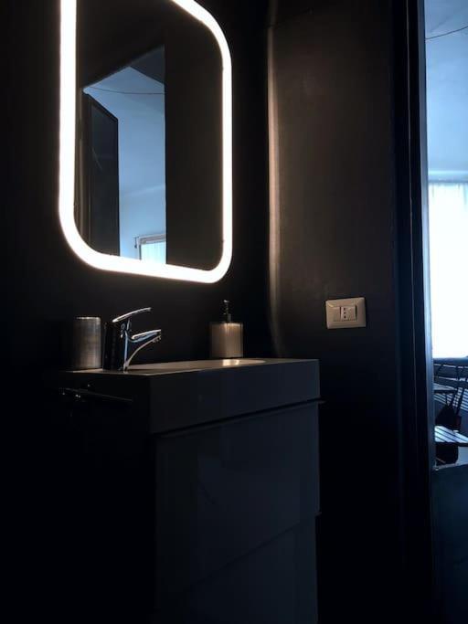 Ferienwohnung Brera Luxury Cozy Flat! Mailand Exterior foto