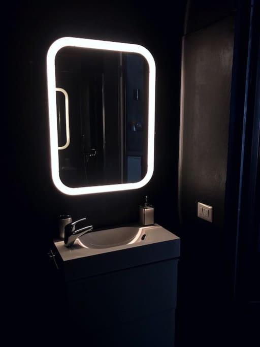 Ferienwohnung Brera Luxury Cozy Flat! Mailand Exterior foto